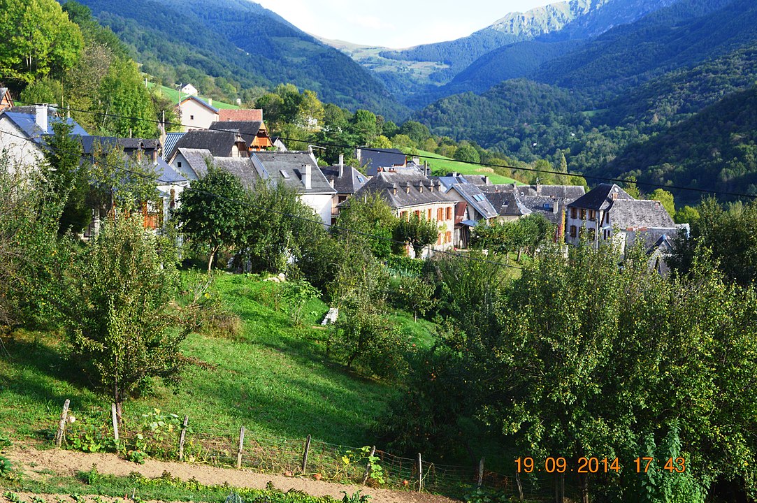 Arrien-en-Bethmale, vue du village